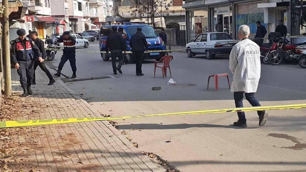 Uzman çavuş ,tartıştığı kişiyi beylik tabancasıyla vurarak öldürdü 9